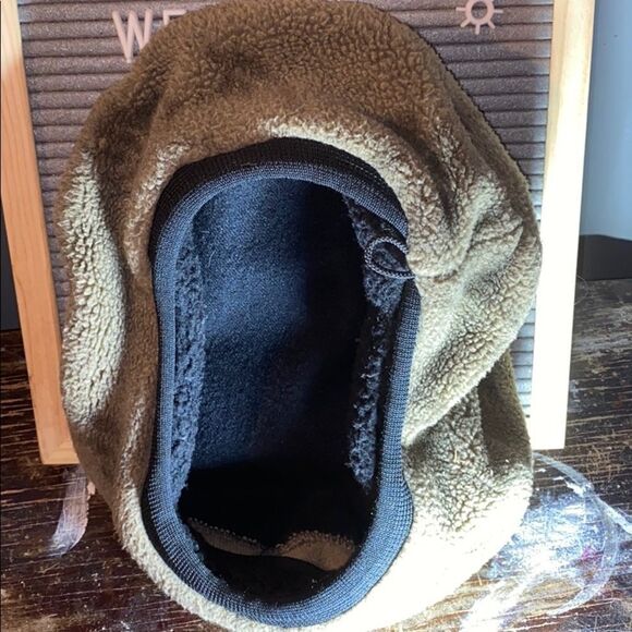 REI Leafy Pattern Unisex Small/Medium size Brown Beret Hat Cap - Picture 3 of 9